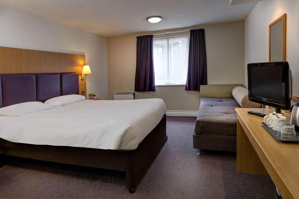 Orchid Epsom; Sure Hotel Collection By Best Western Room photo